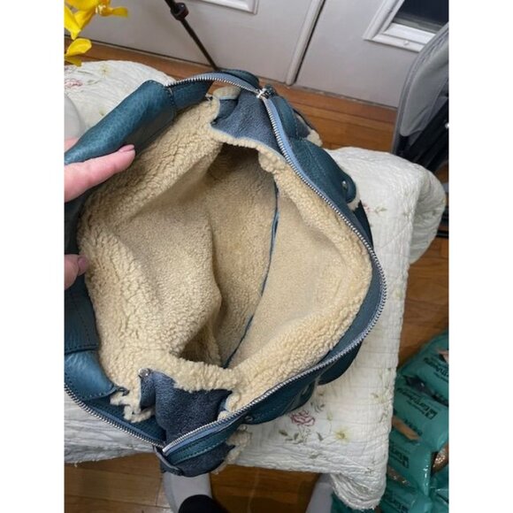 Ferragamo Frosted Luxe – Shearling Chic Shoulder Bag in Leather Elegance - Picture 4 of 16